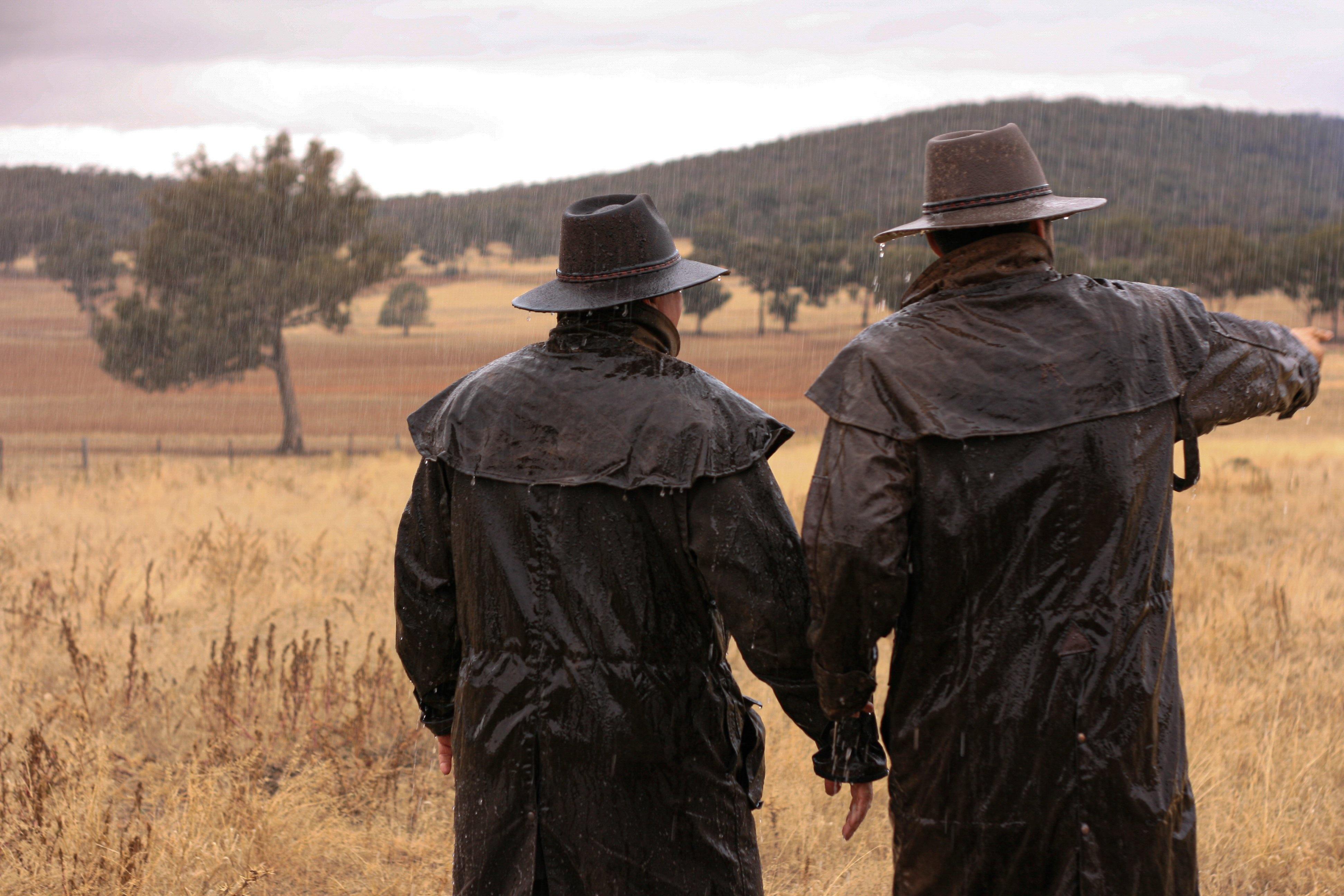 A Detailed Guide on How to Reproof Oilskin Coat Kakadu Traders US