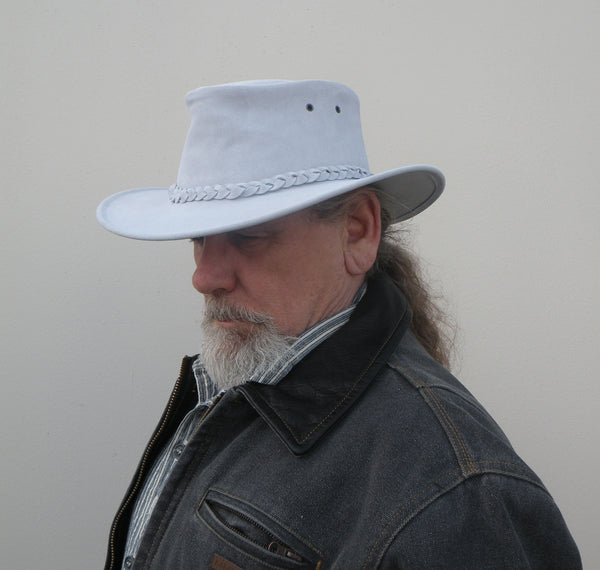 Colonial Hat In Pale Blue