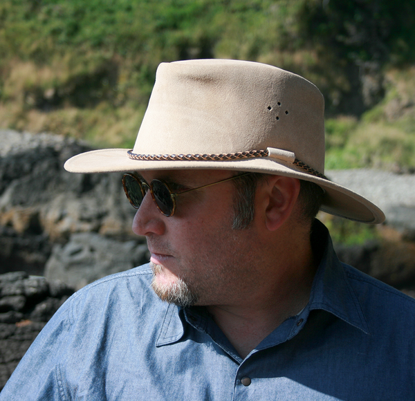 Queenslander Hat in Tan