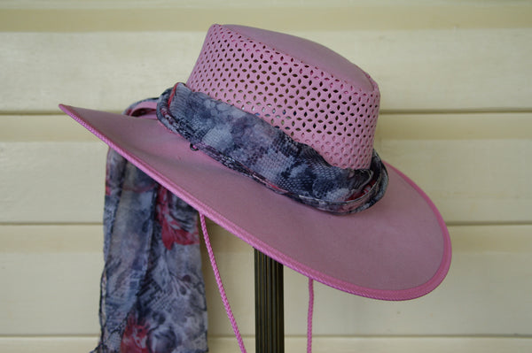 Stroller Soaka Hat in Lilac